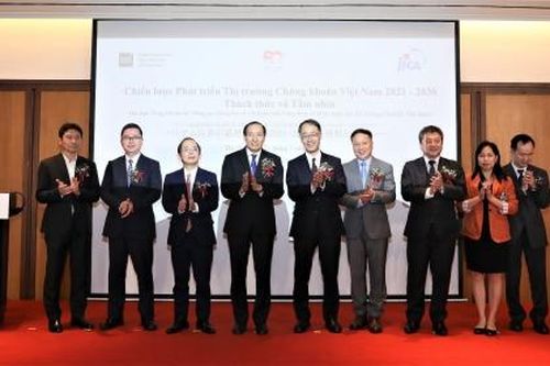 Nâng cao năng lực, thúc đẩy hiệu quả thị trường chứng khoán Việt Nam