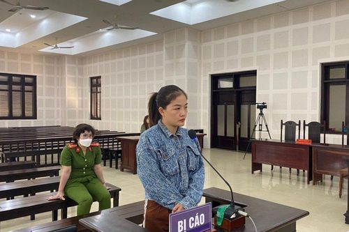 Mất trắng 2 tỷ vì nhờ người khác… chuyển tiền