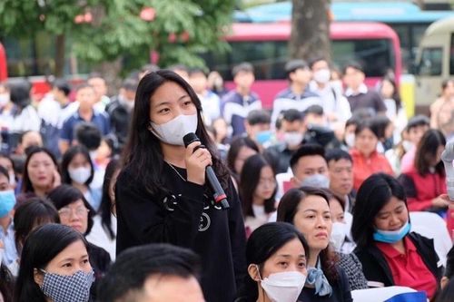 Phụ huynh lo ngành đào tạo ngoại ngữ khó kiếm việc làm trong tương lai