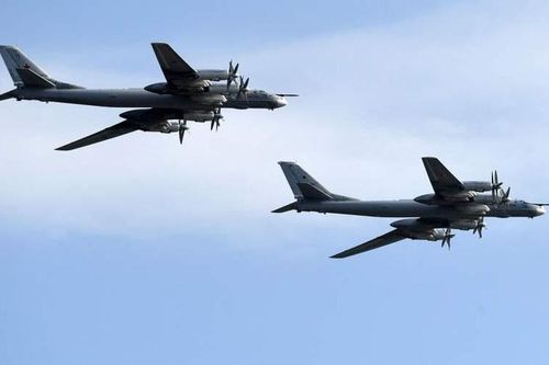 Xem oanh tạc cơ Tu-95MS Nga bay nhiều giờ trên vùng biển gần Nhật Bản