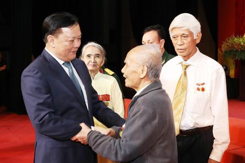 Hà Nội gặp mặt kỷ niệm 50 năm Ngày 'Chiến thắng trở về' của các cựu tù Phú Quốc