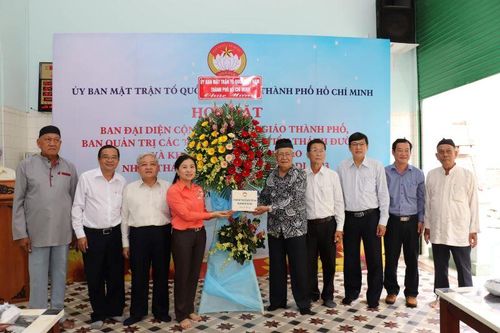 Họp mặt Ban đại diện Cộng đồng Hồi giáo nhân Tháng Ramadan