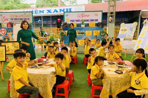 Đa dạng hoạt động trải nghiệm 'học mà chơi, chơi mà học'