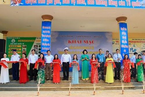 Quảng Trị triển lãm 'Hoàng Sa, Trường Sa của Việt Nam - Những bằng chứng lịch sử và pháp lý'