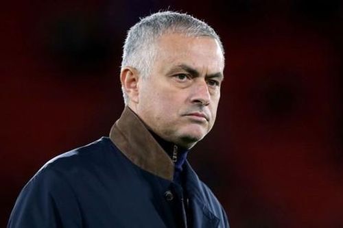 Mourinho là HLV kiếm tiền bồi thường hợp đồng nhiều nhất trong lịch sử