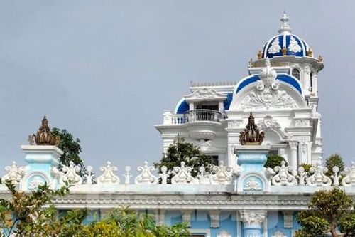 Diễn biến bất ngờ vụ 'tòa nhà đẹp nhất' Cà Mau
