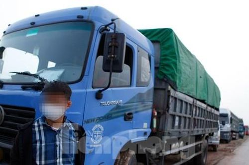 Tạm giữ một cán bộ Sở GTVT Bắc Giang