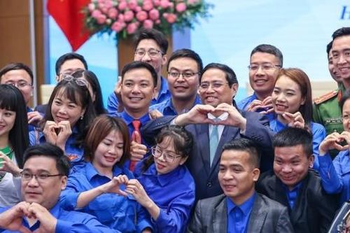 Toàn cảnh đối thoại của Thủ tướng với thanh niên về nguồn nhân lực trẻ