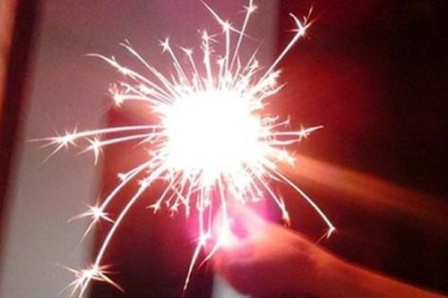 Hai nam sinh lớp 8 bị thương nặng sau tiếng nổ lớn