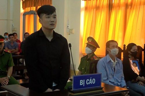 Tử hình kẻ đâm hai cha con thương vong