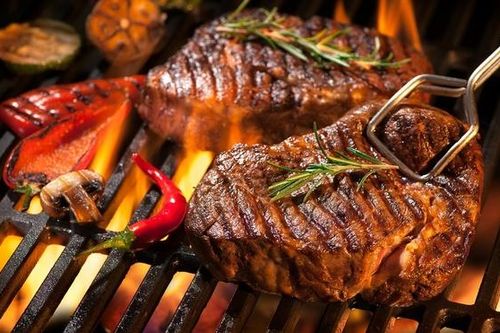 Thịt bò là món ăn bổ dưỡng hay 'chất xúc tác' gây ung thư?