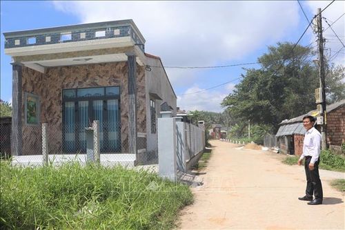 Quảng Ngãi: Người cựu chiến binh tặng hơn 1.000m2 đất