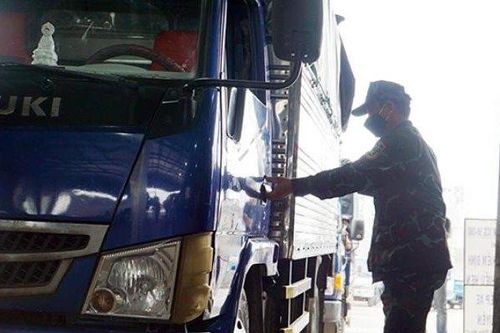 TP.HCM: Bao nhiêu xe được kiểm định khi có kiểm định viên quân sự hỗ trợ?