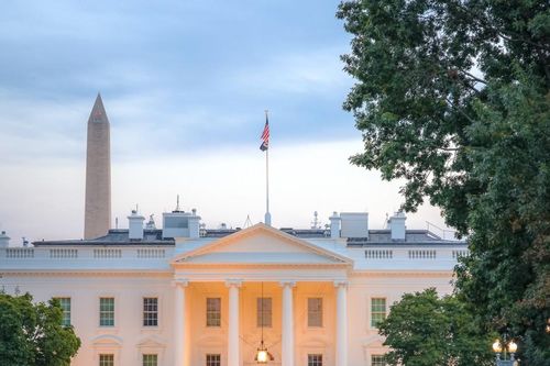 Tổng thống Joe Biden ký luật giải mật thông tin tình báo Mỹ về nguồn gốc Covid-19