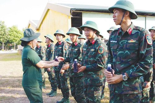 Tháng Thanh niên trong quân ngũ