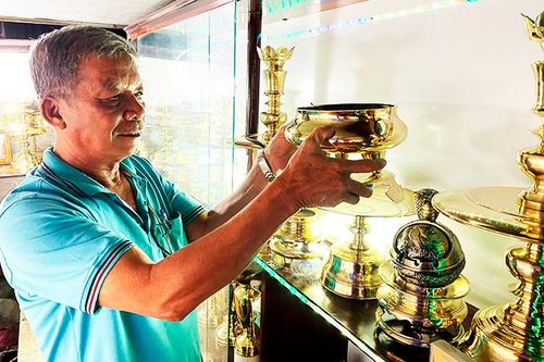 Giữ lửa làng nghề đúc đồng Phú Lộc
