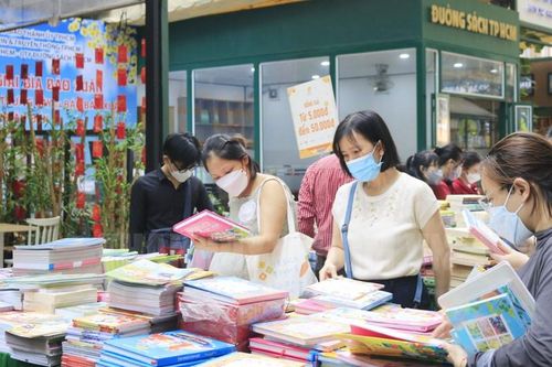 Hội sách tri thức nền tảng tại Hà Nội: 'Mở kho tàng thư - Nhiều hơn cả sách'