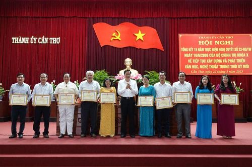 Cần Thơ tạo điều kiện thuận lợi cho sự phát triển của văn học-nghệ thuật
