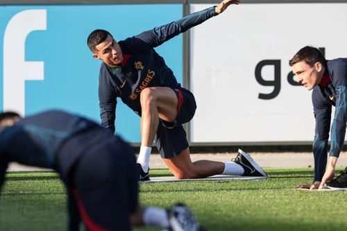 Có mặt các 'ông già' Ronaldo, Ibrahimovic