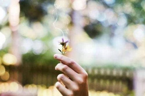Người có 'tâm hẹp' thường có những đặc điểm này, biết để tránh xa