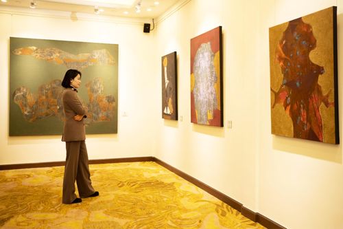 Nhớ Bửu Chỉ với triển lãm 'Tay níu thời gian'