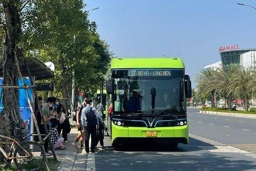 Người tiêu dùng ngày càng ưa chuộng phương tiện giao thông điện