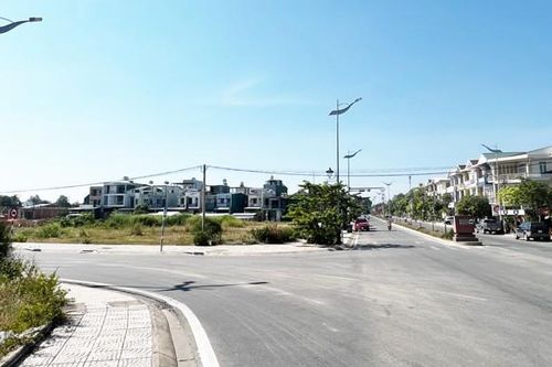 'Đất vàng' hơn 15.800m2 ở Quảng Ngãi có giá trúng thầu bao nhiêu?