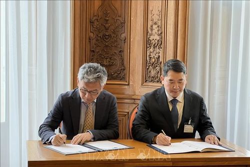 Việt Nam và OECD ký hiệp định đa phương về hỗ trợ hành chính thuế