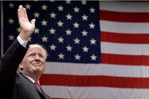 Bầu không khí mập mờ về tin đồn bắt giữ cựu Tổng thống Mỹ Donald Trump