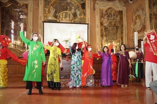 Nhịp cầu thắt chặt quan hệ Việt Nam - Italy
