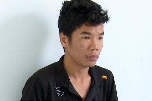 Xin đến chơi nhà nhưng bạn gái không cho, gã đàn ông cục súc làm ra hành động ớn lạnh