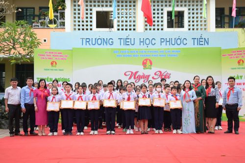 Hội đồng Đội Nha Trang: Tuyên dương 66 đội viên đạt danh hiệu 'Dũng sĩ nghìn việc tốt'