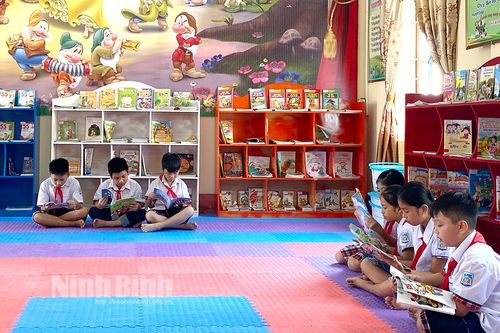 Sở Giáo dục và Đào tạo phát động phong trào 'Tặng sách cho em'