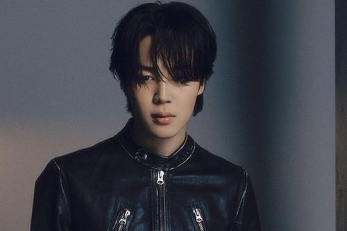Chứa từ ngữ thô tục, ca khúc mới của thành viên BTS bị cấm sóng