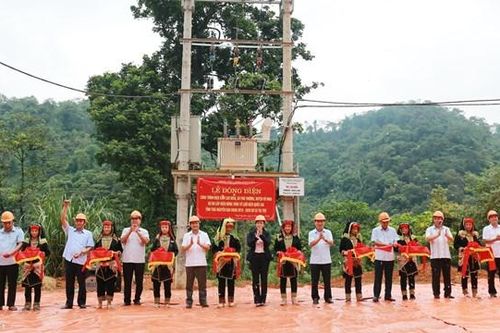 Khởi sắc vùng đồng bào dân tộc thiểu số