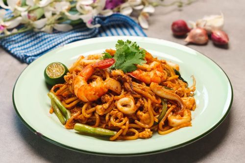 Món mì xào nổi tiếng của Indonesia
