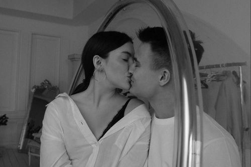 Vượt qua tiêu cực sau mối tình lừa dối