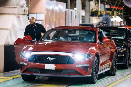 Lãnh đạo Ford dự báo mảng xe điện chịu lỗ 3 tỷ USD