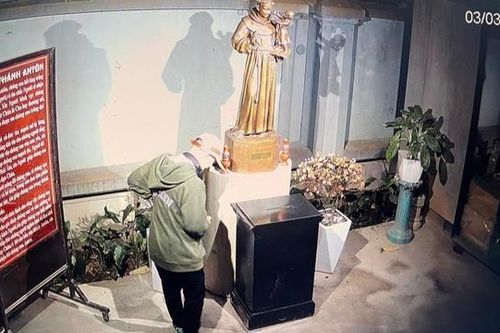 Hà Nội: Bắt giữ 'ổ nhóm' nhiều lần trộm cắp tiền công đức Nhà thờ Lớn