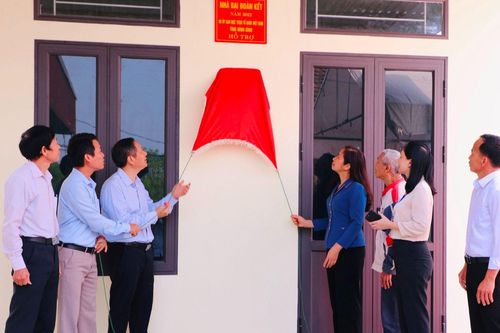 Ninh Bình ưu tiên hỗ trợ xây dựng, sửa chữa nhà ở cho hộ nghèo