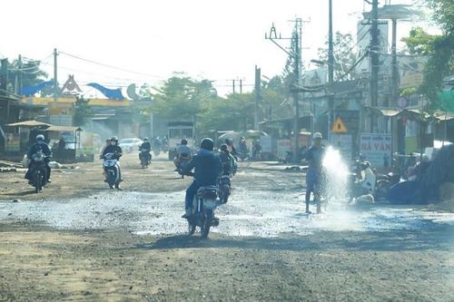 Chậm do trời!