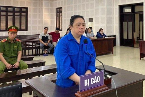 Lĩnh án 23 năm tù vì bán đất 'trên giấy'