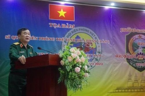 Tăng cường tình đoàn kết hữu nghị, hiểu biết lẫn nhau của sĩ quan trẻ Việt Nam - Lào