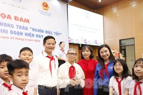 Phong trào 'Nghìn việc tốt': Tạo nên nhiều thế hệ lương thiện