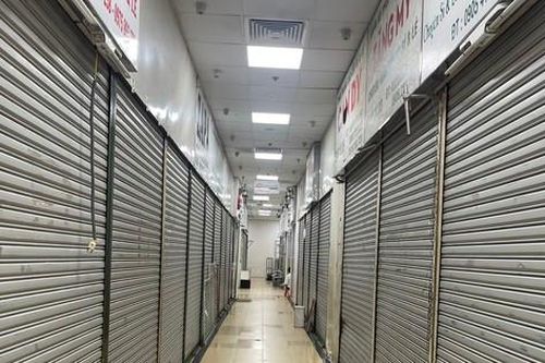 Vì sao hàng nghìn sạp hàng ở An Đông Plaza 'cửa đóng, then cài'?