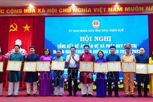Xây dựng Ca Huế trở thành sản phẩm du lịch đặc sắc