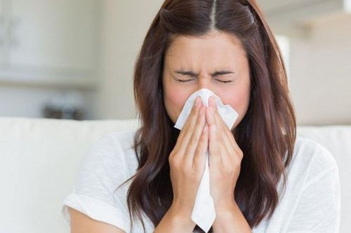 7 cách làm giảm nghẹt mũi hiệu quả khi bị cảm