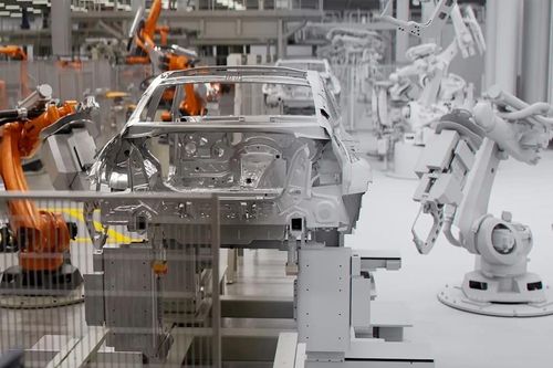 BMW lập kế hoạch sản xuất xe điện tương lai trong không gian ảo của Nvidia Omniverse