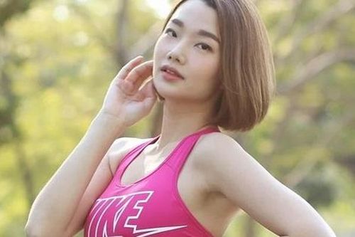 7 động tác đơn giản giúp đôi chân thon thả