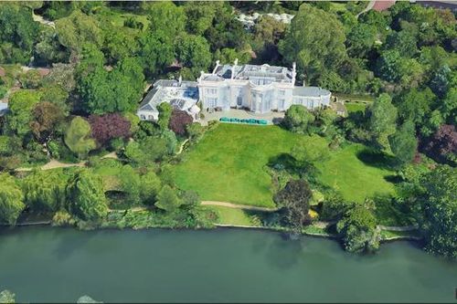 Bên trong 'Cung điện London' đang rao bán 300 triệu USD của hoàng tử Saudi Arabia